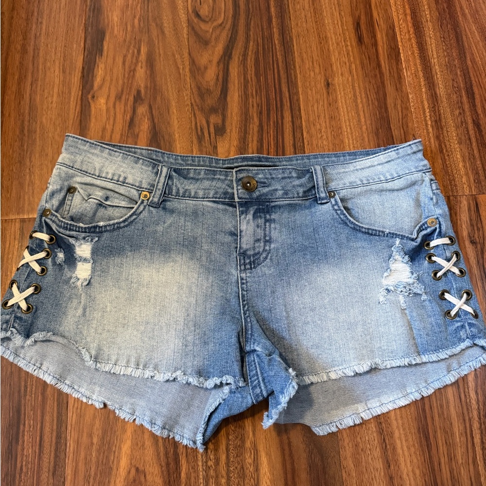 Stylish Denim Shorts with Lace-Up Sides